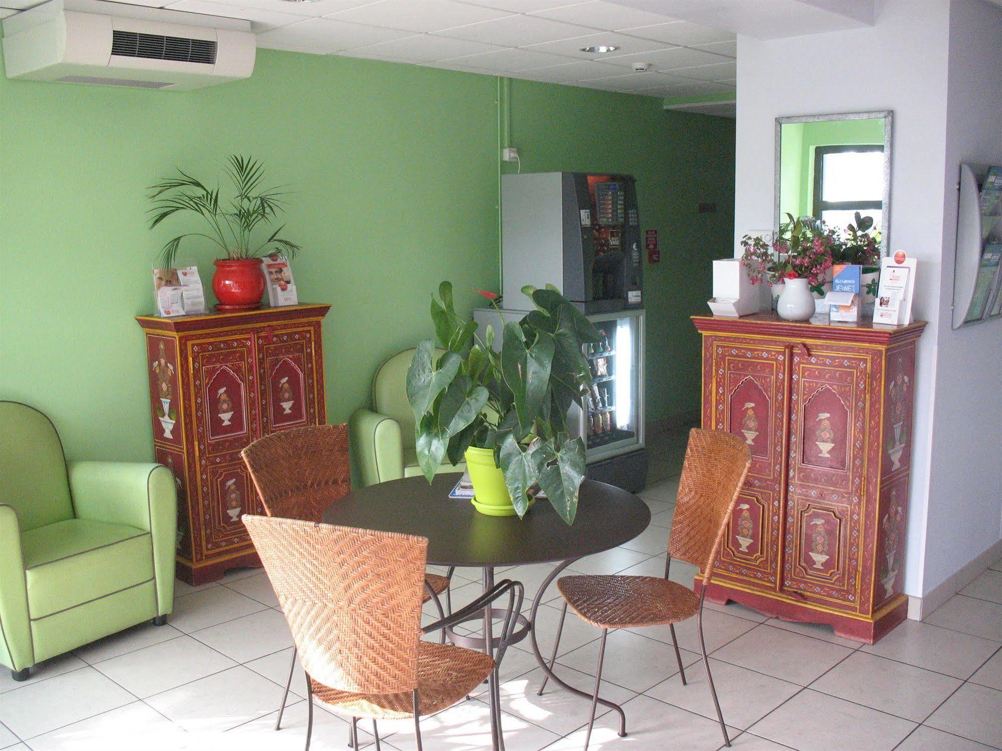 Isle Home Du Buisson Hotel Des Familles מראה חיצוני תמונה