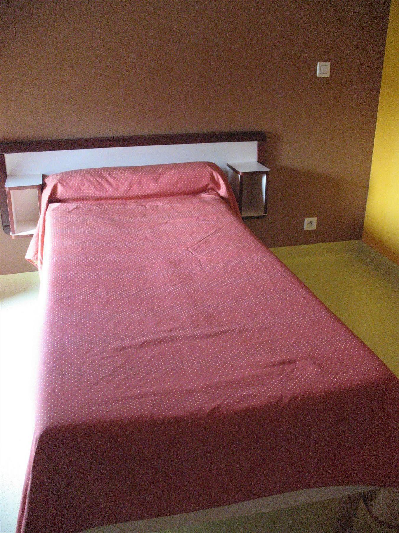Isle Home Du Buisson Hotel Des Familles מראה חיצוני תמונה
